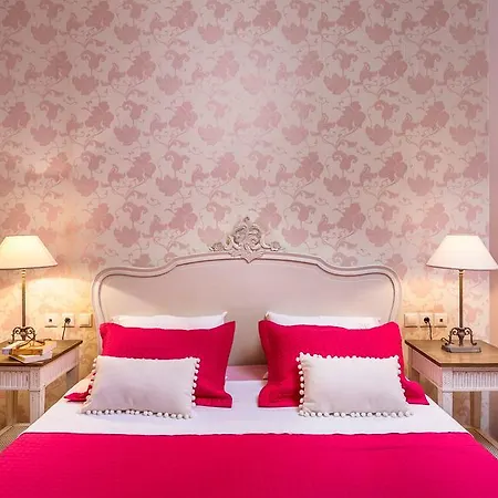 Golden Crest Villa *